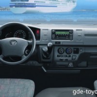 : Toyota Hiace руль