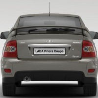 : Lada Priora купе сзади