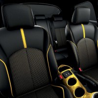 Nissan Juke: передние сидения